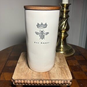 Rae Dunn bee happy container